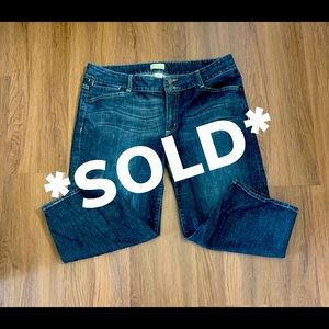 *SOLD* Gap-woman’s crop jeans, curvy flair, size 16/33